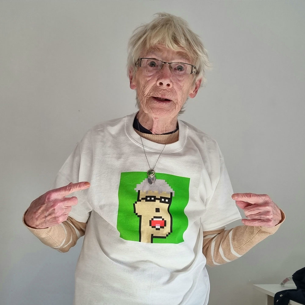 Epic Gamer Grandma - Crypto Punks Unisex T-Shirt